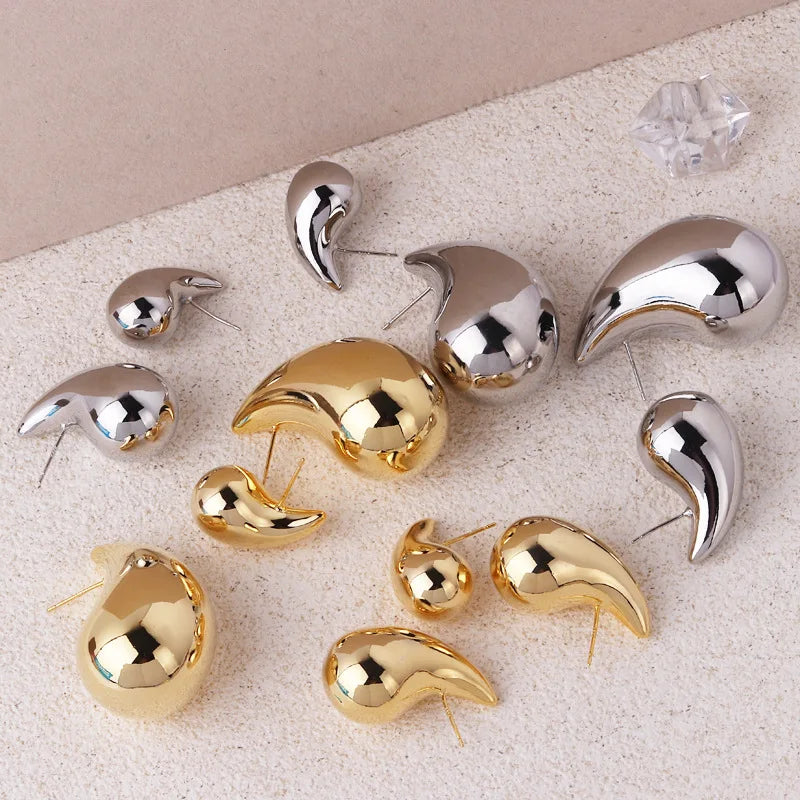 Vintage-Inspired Gold Hoops