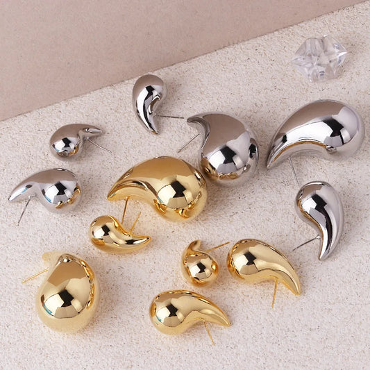 Vintage-Inspired Gold Hoops
